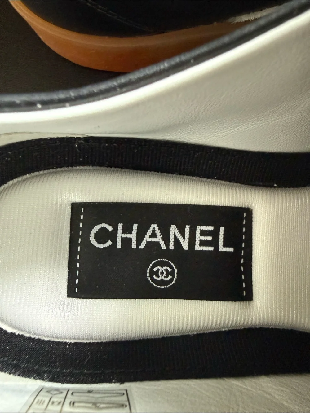 BNWT Chanel Black/White Calfskin & Embossed Suede Sneakers, Size 37